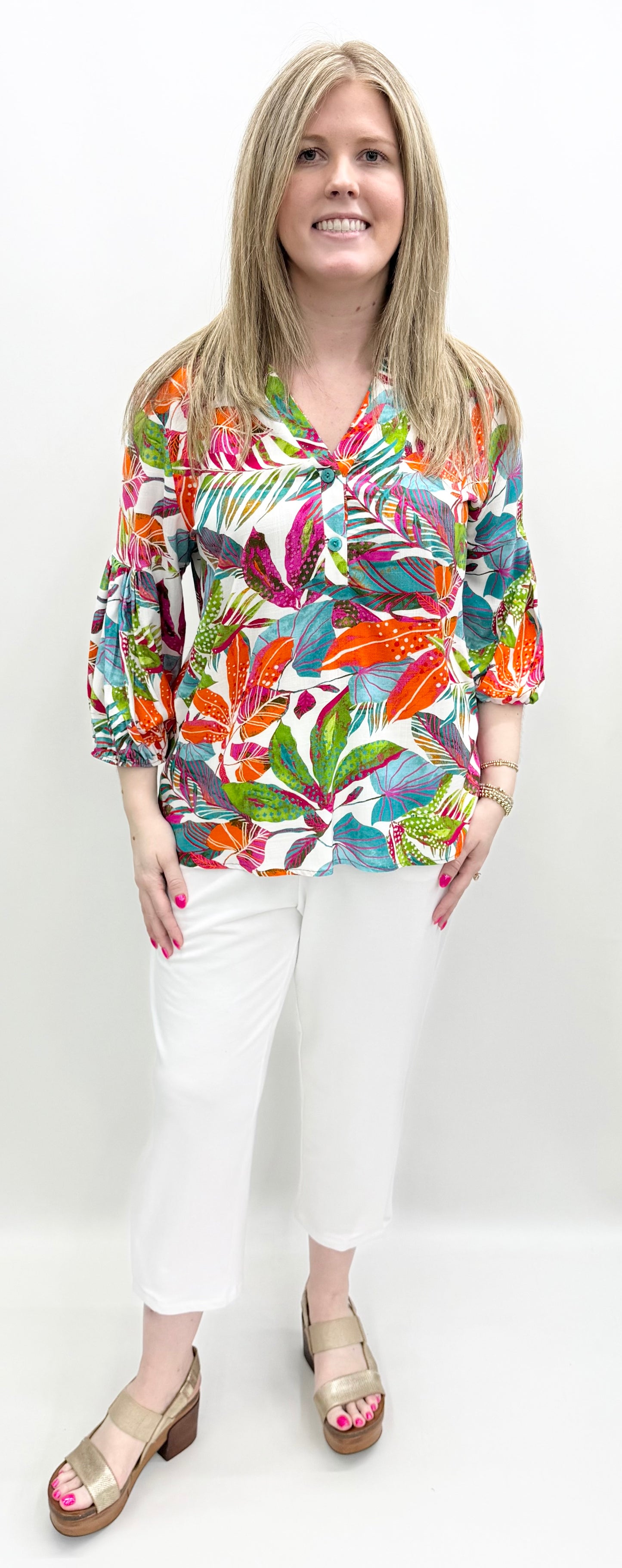 Pure Essence #657-8050 Peacock Palms Top