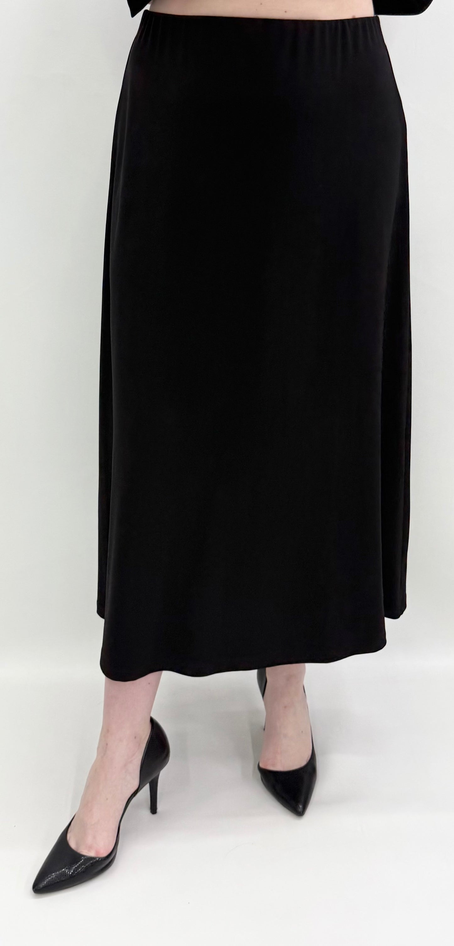 #10-6007 Black Skirt
