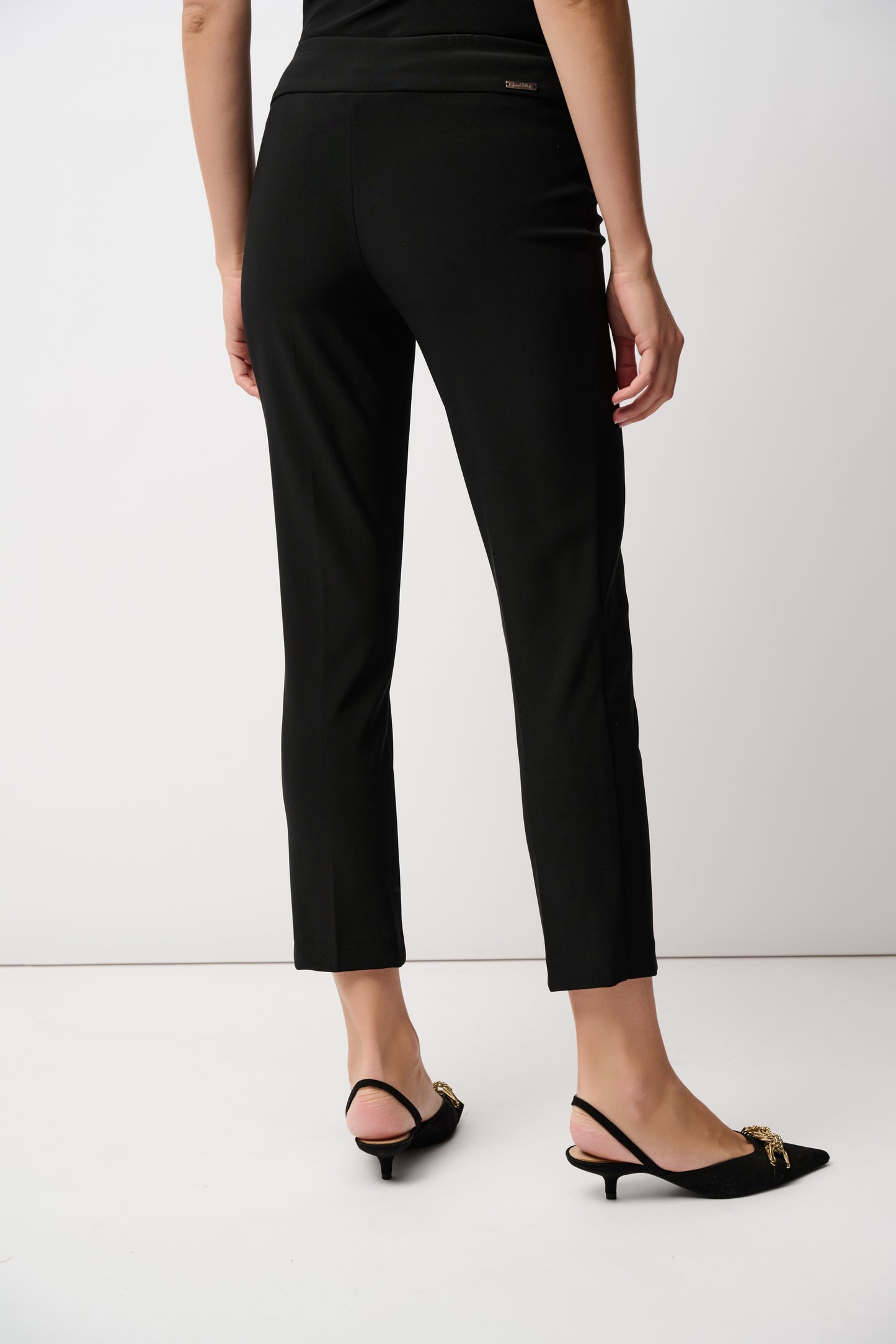 Joseph Ribkoff #181089NOS-11 Classic Cropped Pant