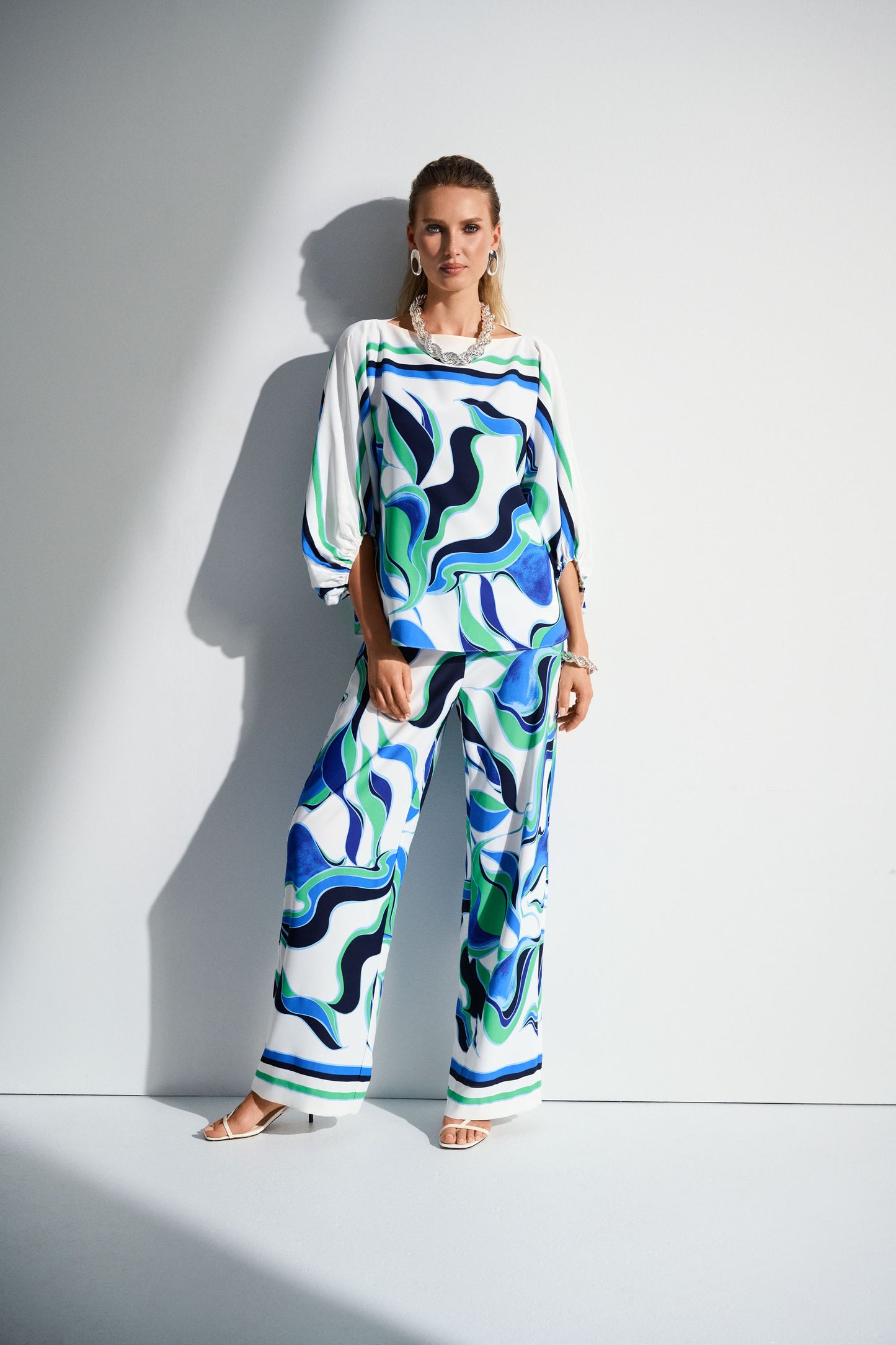 Woven Abstract Print Boxy Top #252085