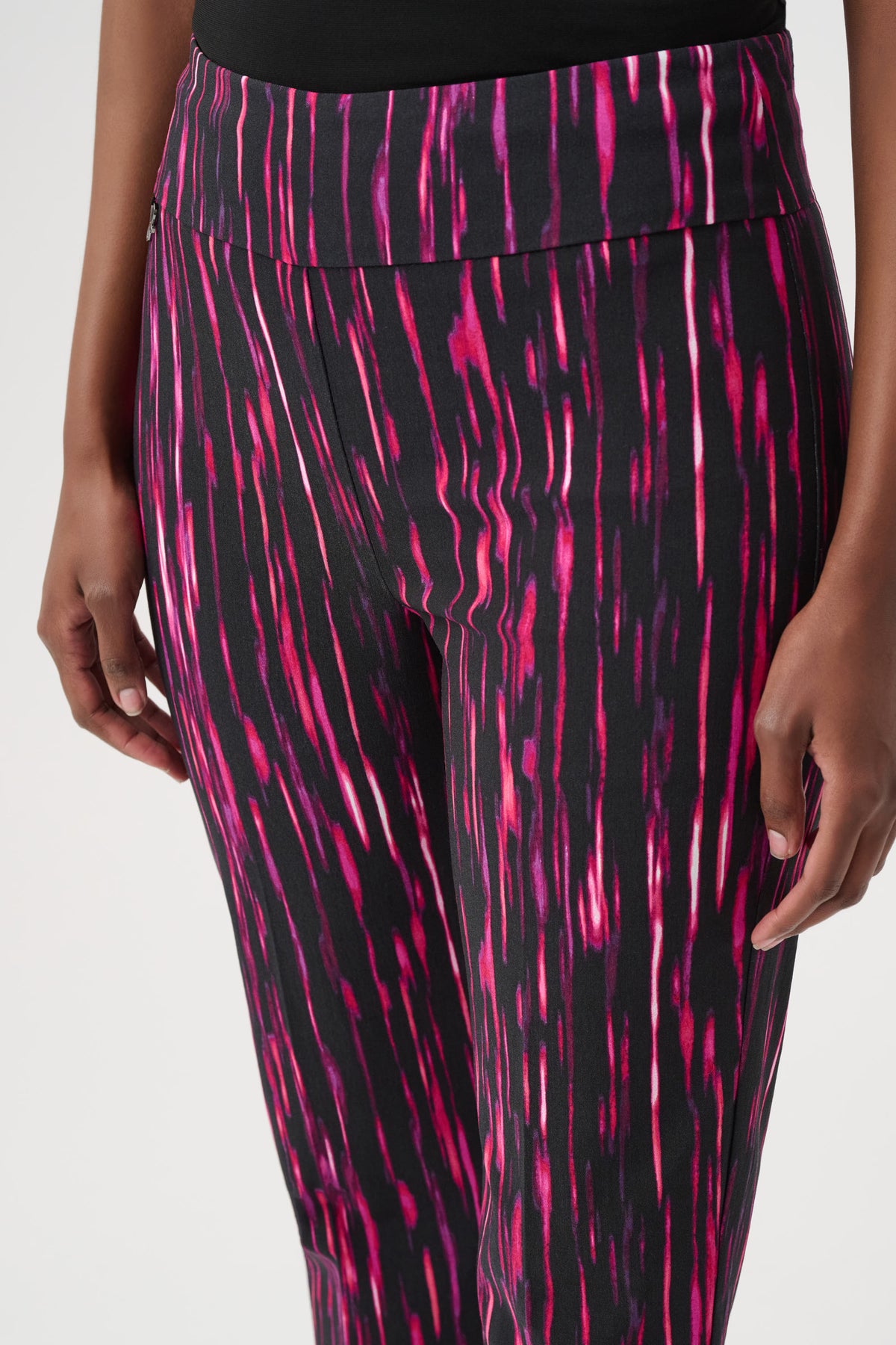 Jospeh Ribkoff #264193-178 Abstract Print Pull-On Pants