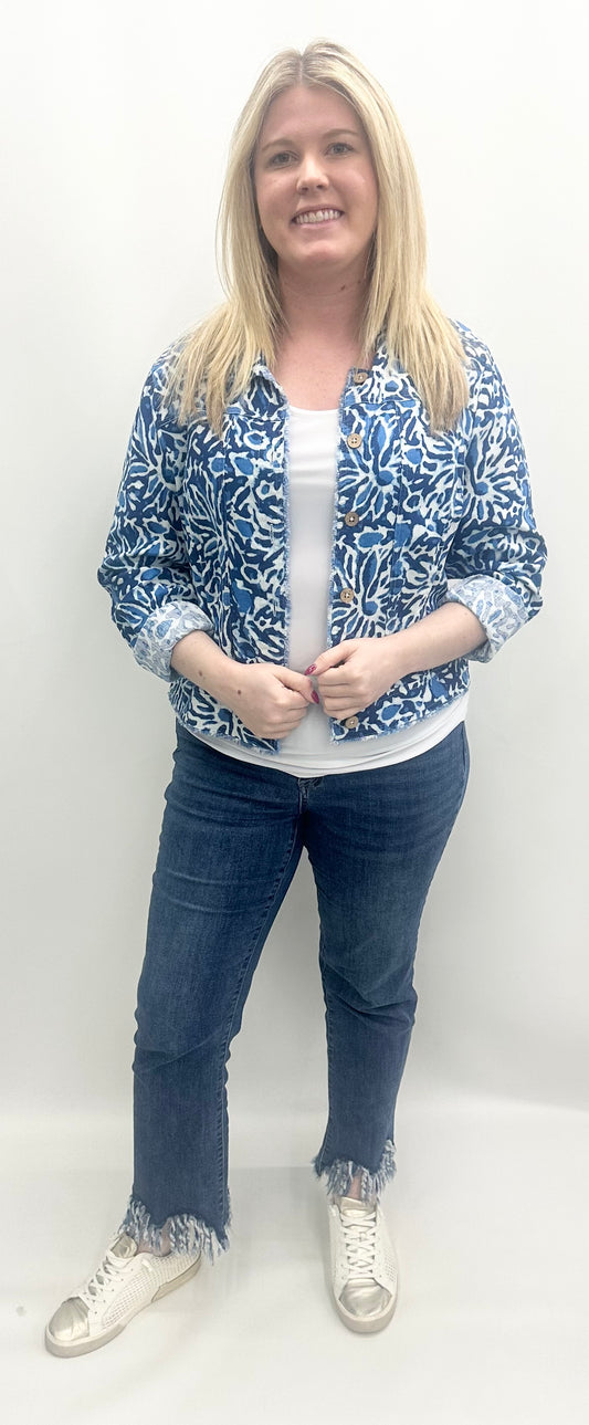 Charlie B #C6199YP/229B Reef Printed  Button Front Jacket