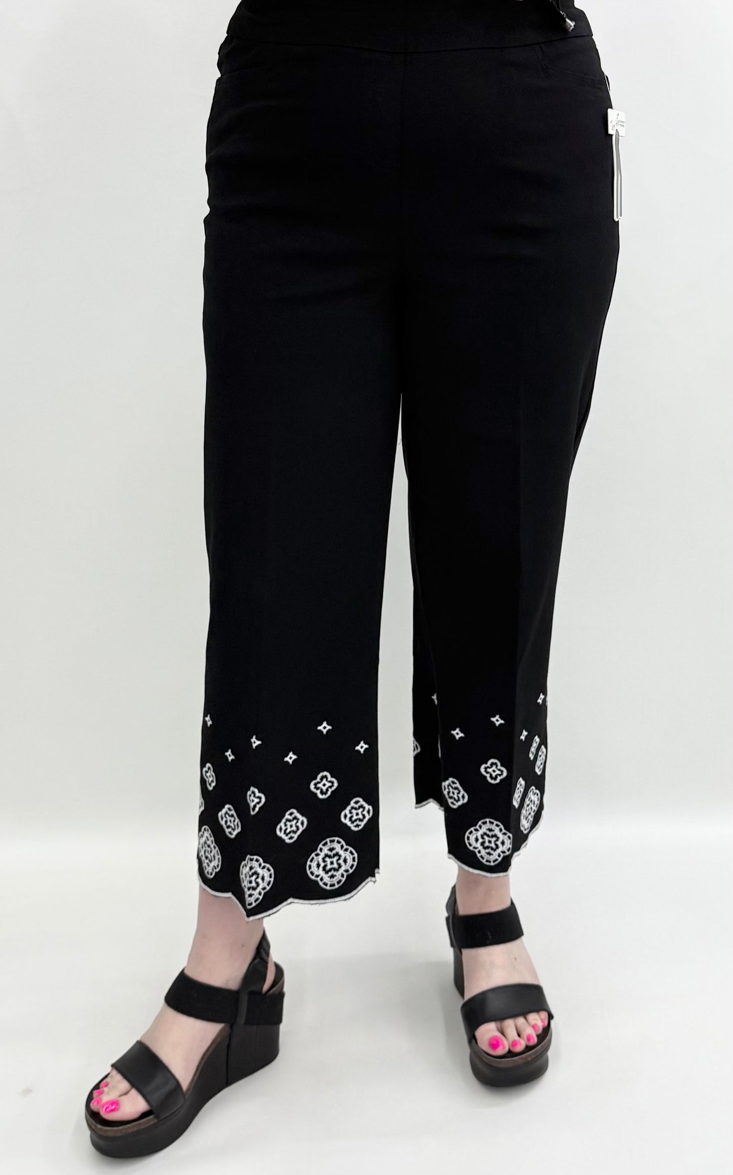 Thin Her #N16101PM Black Embroidered/Scallop Hem Wide Leg Crop Pant