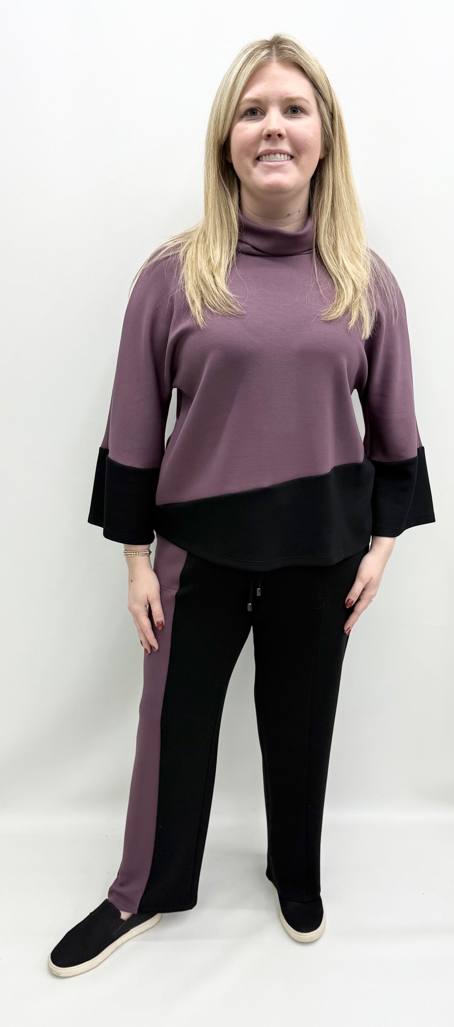 Pure Essence #625-8012 Amethyst/Black Top
