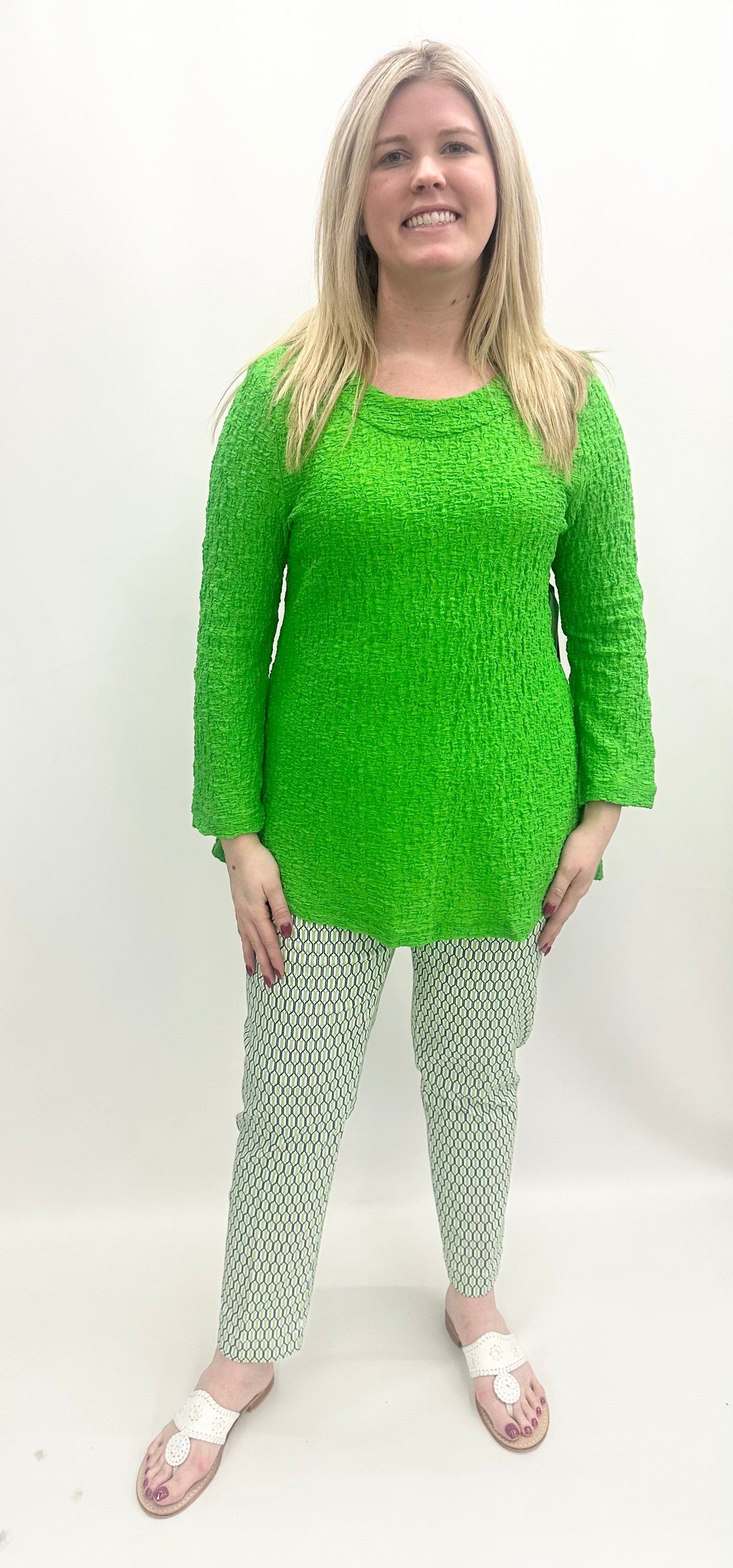 Multiples #M15105TM Wimbledon Pucker Woven Top