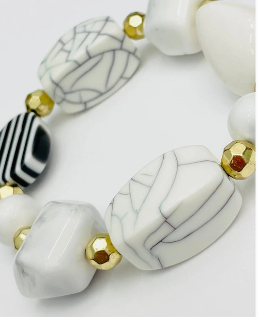 Spring - Multi Bead Bracelet (Black/Off-White) BR153