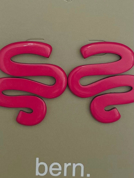 Chic - Wavey Line Stud (Fuchsia) BER559
