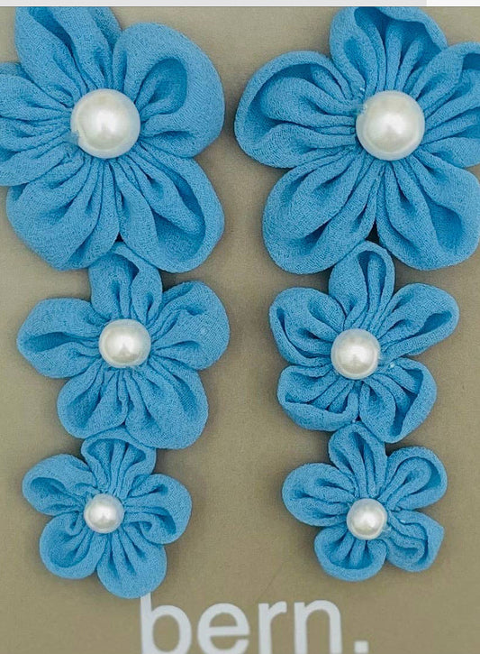 Chic - 3-Tier Floral Pearl Dangle (Sky Blue) BER568