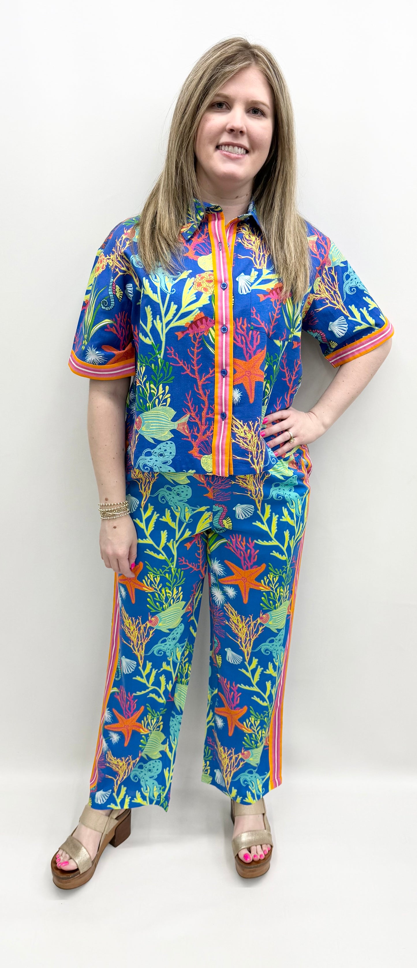 Avani #4515 Azure Blue Coral Reef Camp Shirt