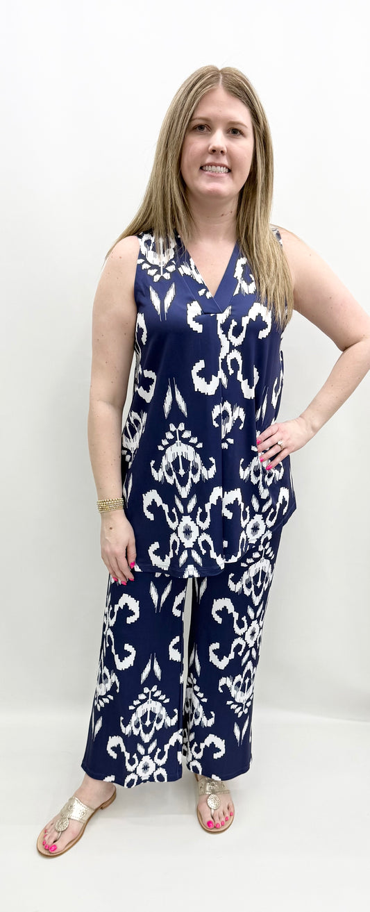 Clara Sun Woo #TKU3P8 Blue/White Sleeveless Tank
