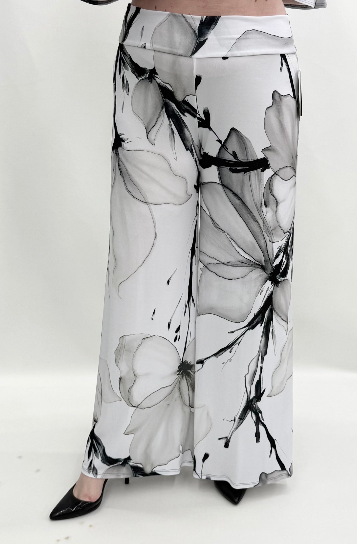 Clara Sun Woo #LPTP01 Black/White Palazzo Pant