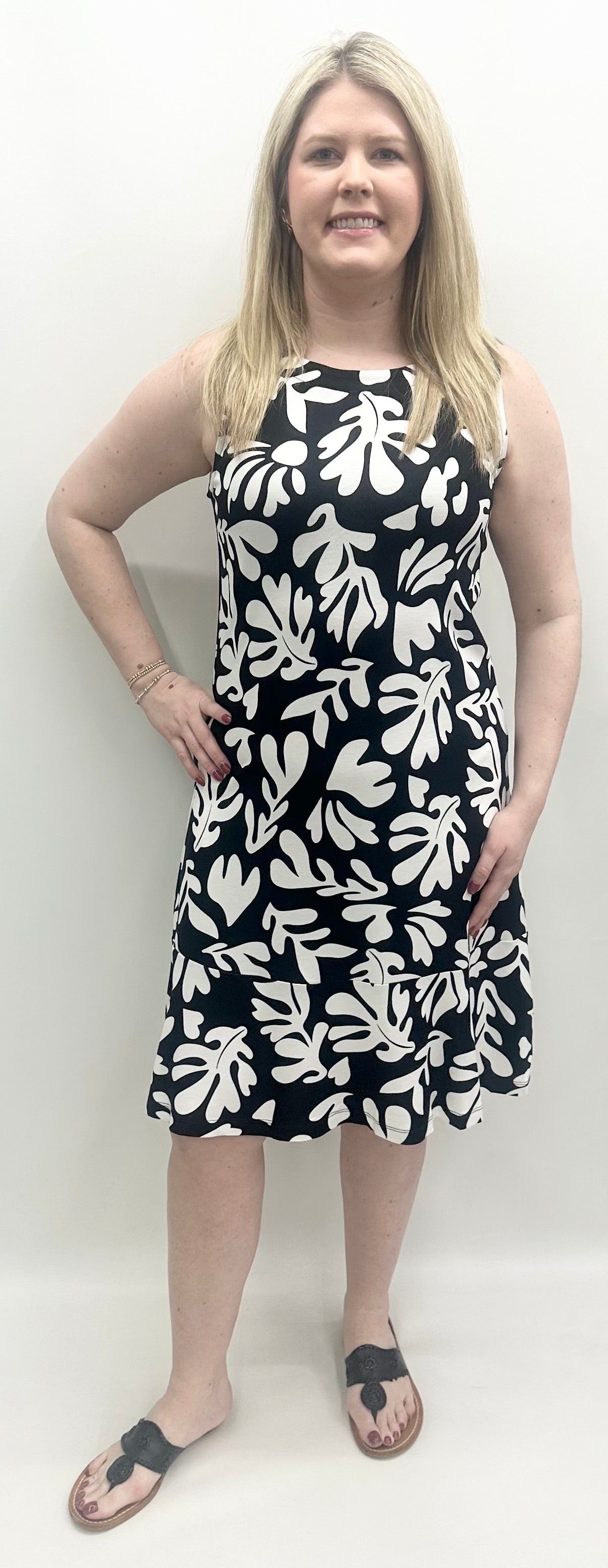 Carre Noir #7870 Sleeveless Dress