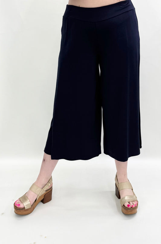 Pure Essence #210-2366 Navy Crop Knit Pant