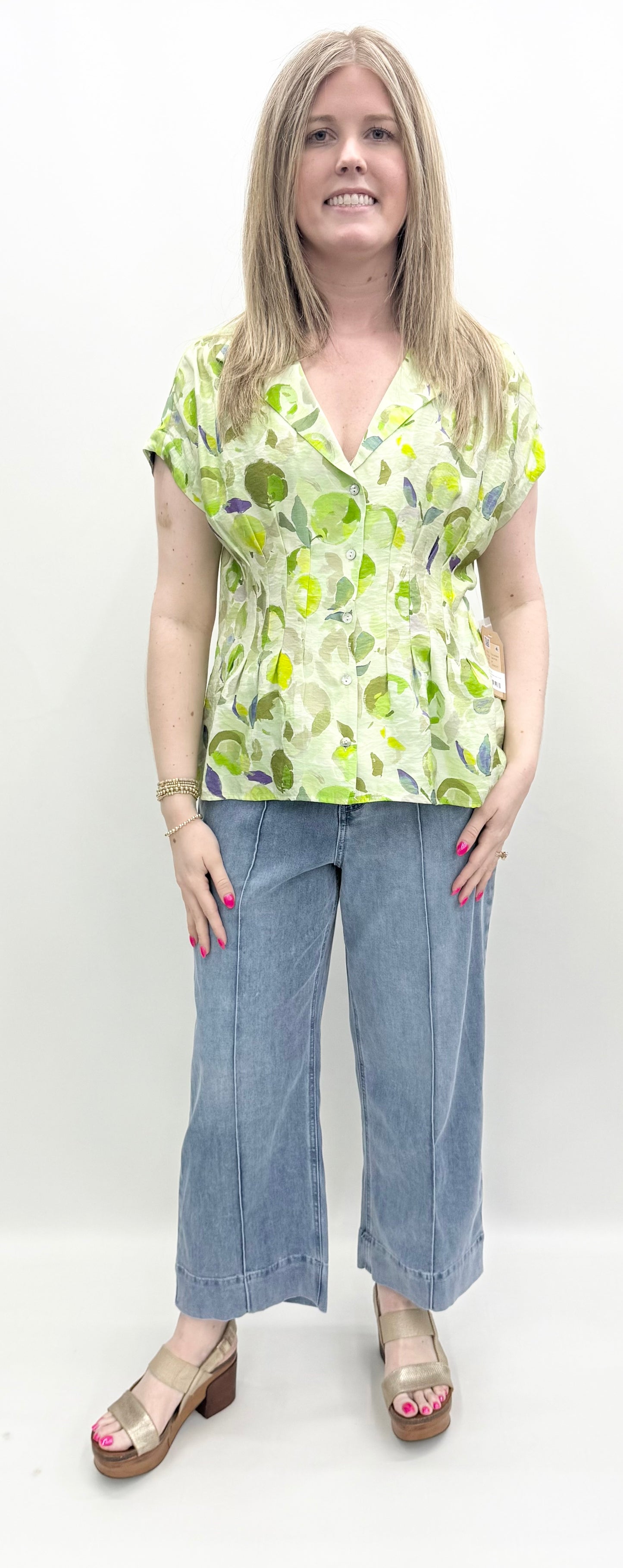 Tru-Luxe #T26340BM Green Floral Top
