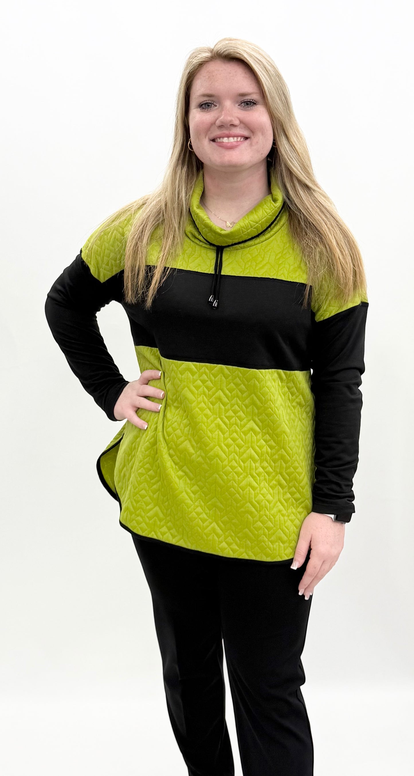 Pure Essence #692-4503 Avocado/Black Top