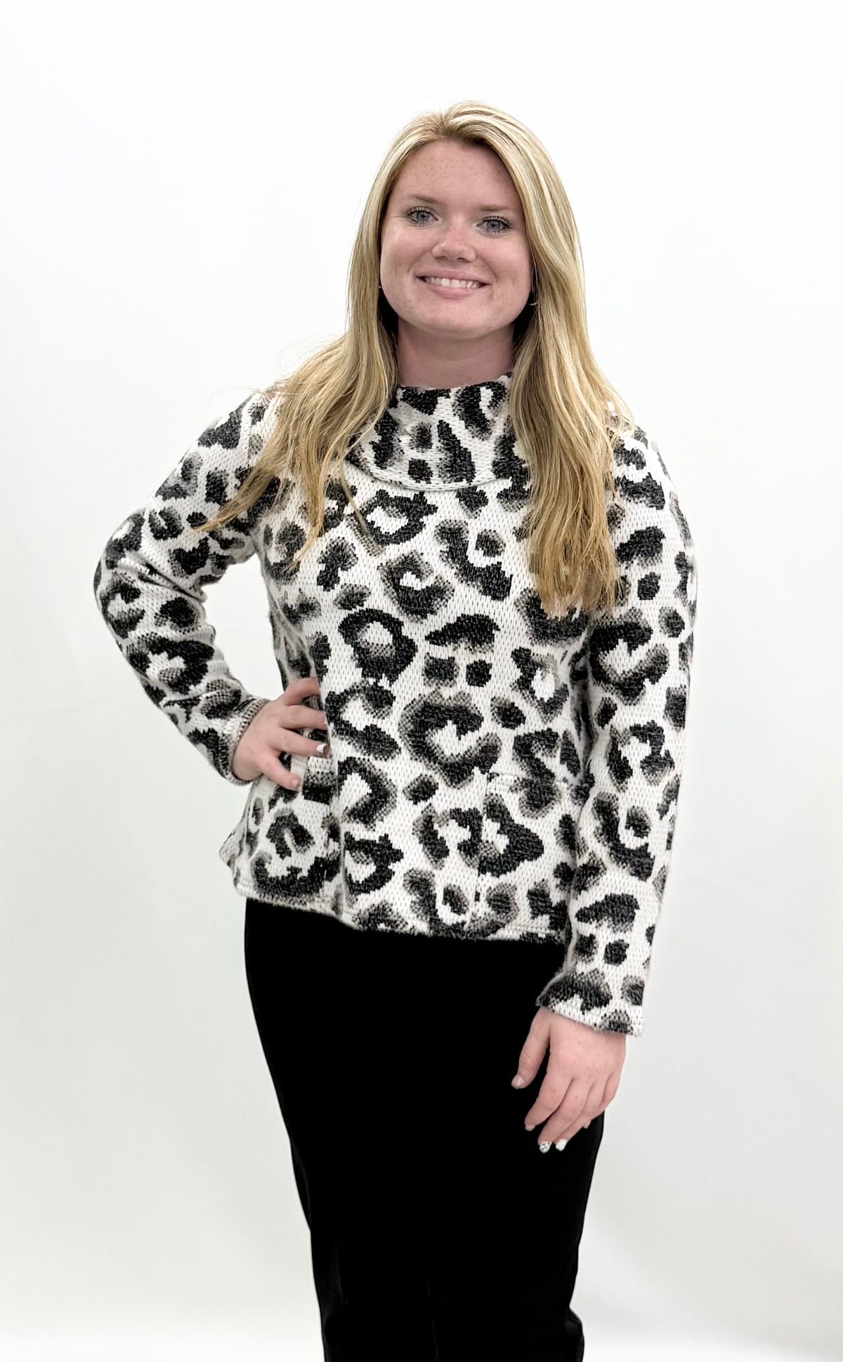 Habitat #60610 Dove Fuzzy Pullover Sweater w/ Cow Neck