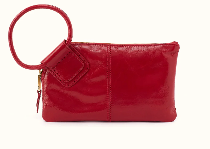 Sable Wristlet In Polished Leather